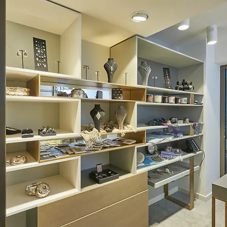 Manna Boutique